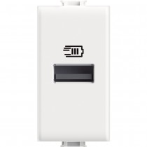 Caricatore USB con una porta tipo A fino a 15W Bticino Matix AM4191A