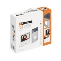 Kit Videocitofono Classe 100 V16E Monofamiliare Linea 3000 BTicino 364612 Kit